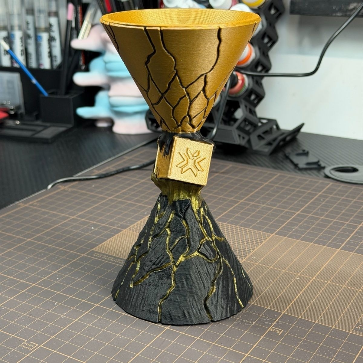 2025 발로란트 e스포츠 챔피언스 토너먼트 트로피 3 - Esports Gaming Trophy 리뷰 및 가격
